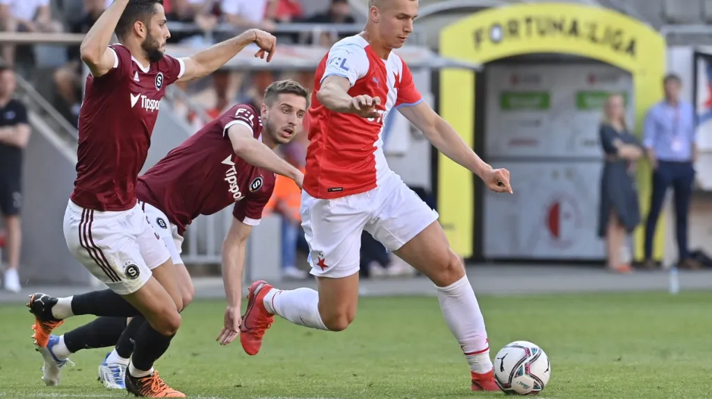 Daniel Fila v dresu Slavie