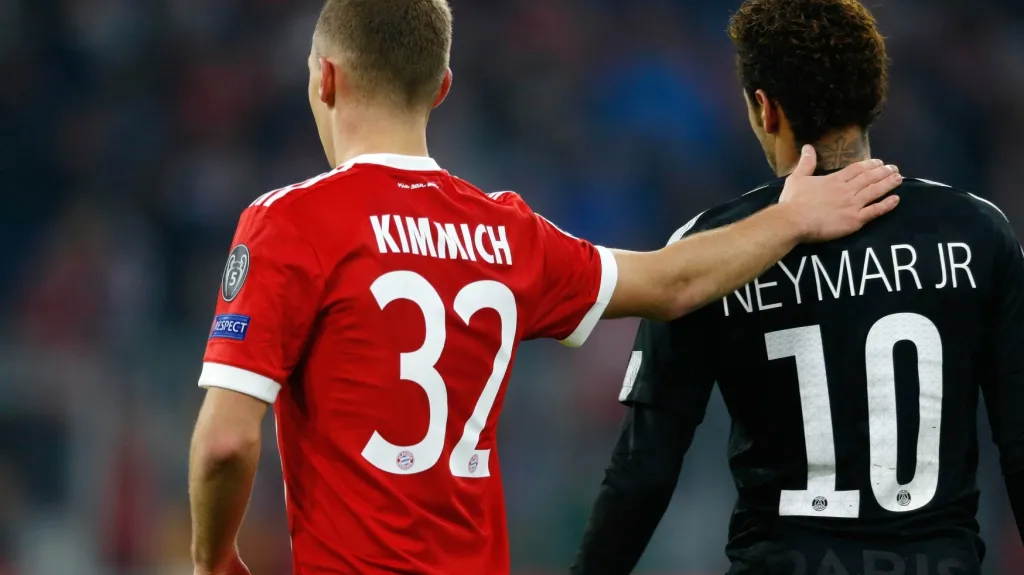 Joshua Kimmich z Bayernu a Neymar z PSG