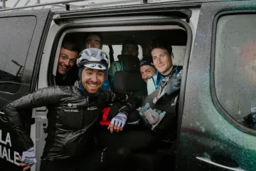 Tým Decathlon-Ag2r La Mondiale na letošním Giru