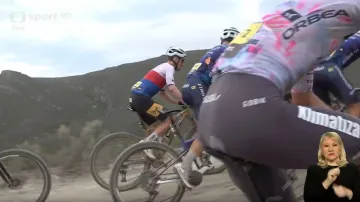 Stošek s kolegou po defektu na Cape Epic ztratili