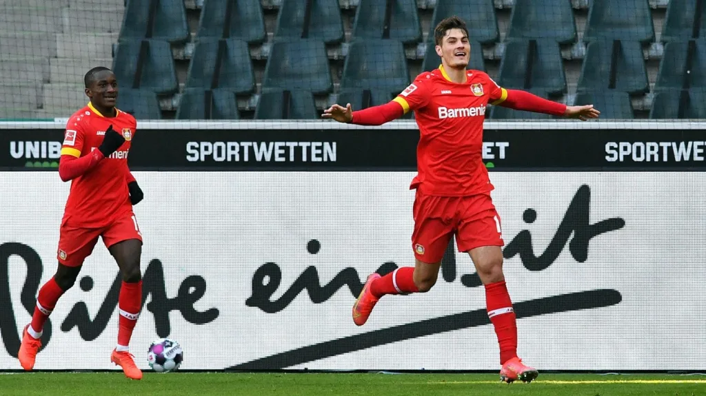 Patrik Schick se raduje z branky