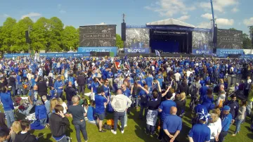 Průvod fanoušků Leicesteru