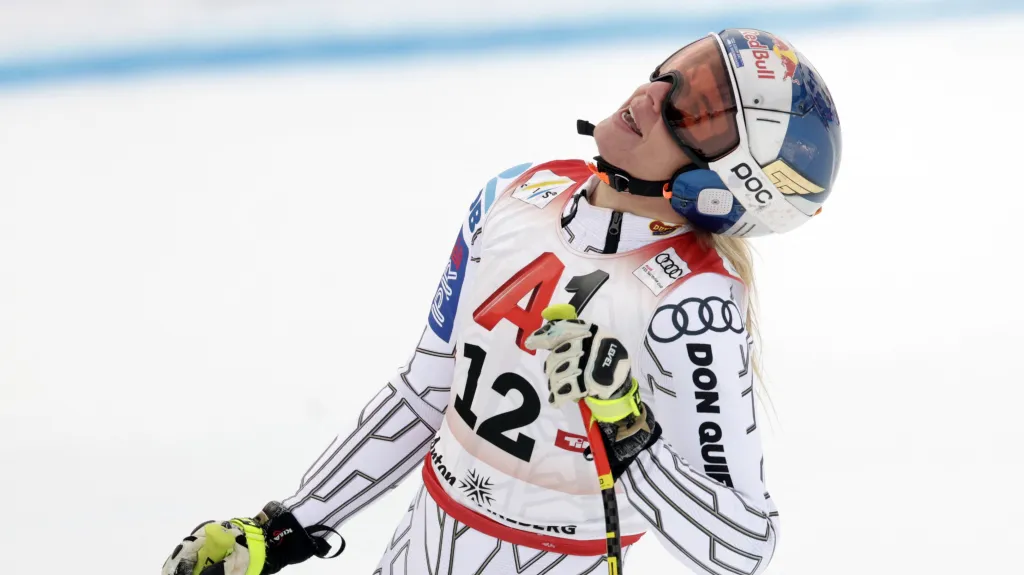 Ester Ledecká v cíli ve Svatém Antonu