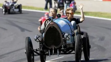 Sebastian Vettel během přehlídky jezdců