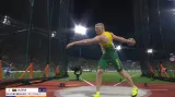 Vítězný hod na 69,78 m Mykolase Alekny v diskařské soutěži