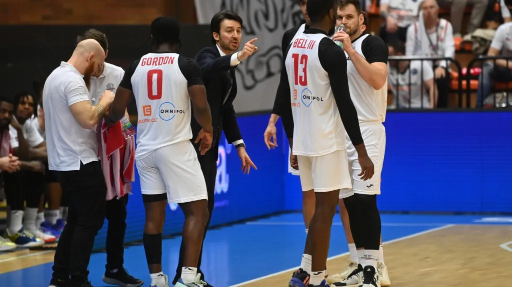 Basketbalisté Nymburka