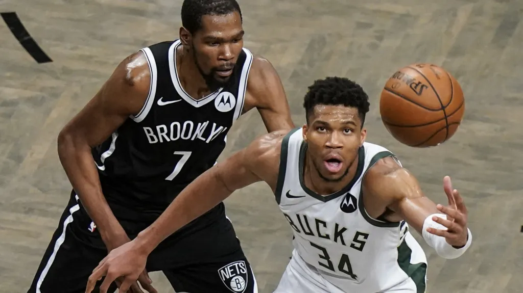Souboj velikánů: Durant vs. Antetokoumnpo