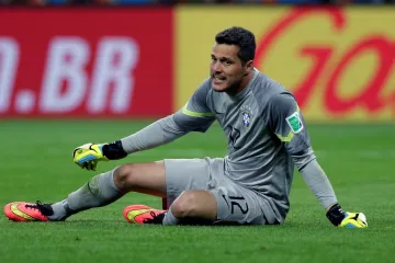 Júlio César v semifinále proti Německu