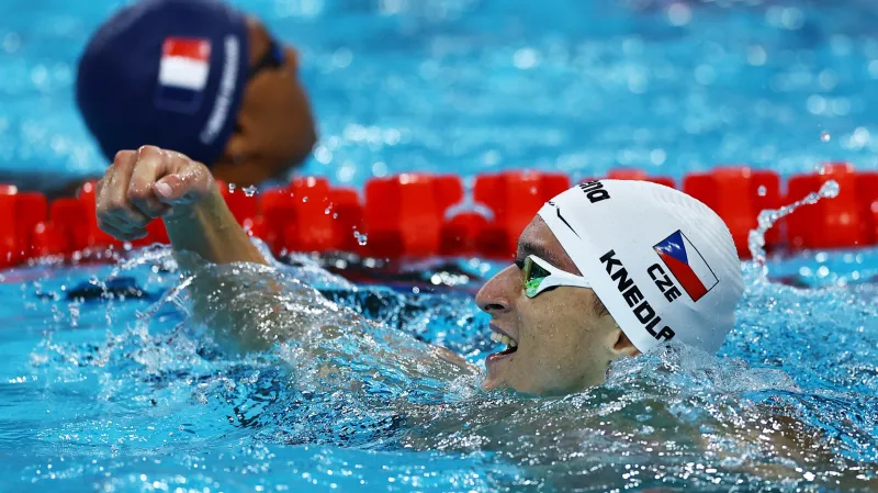 Miroslav Knedla v olympijské rozplavbě na 100 metrů znak