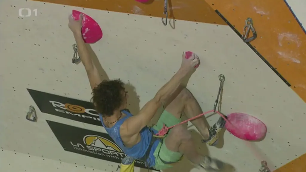 Adam Ondra lezl v Brně