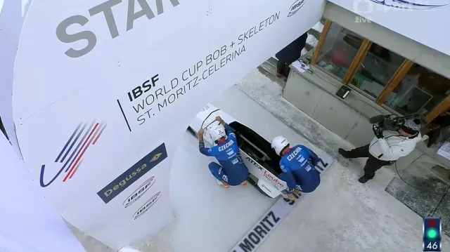 Jízdy českých posádek dvojbobů ve Svatém Mořici