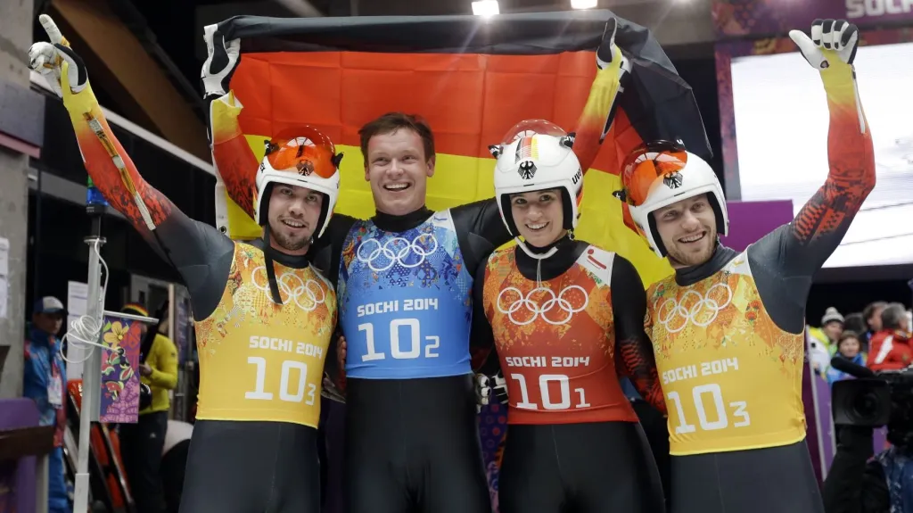 Vítězný německý sáňkařský tým