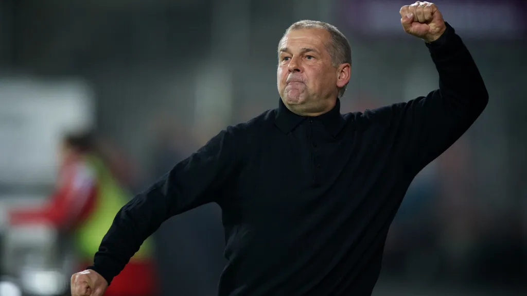 Petr Rada zmítající se v emocích