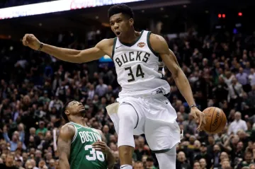 Janis Antetokounmpo z Milwaukee