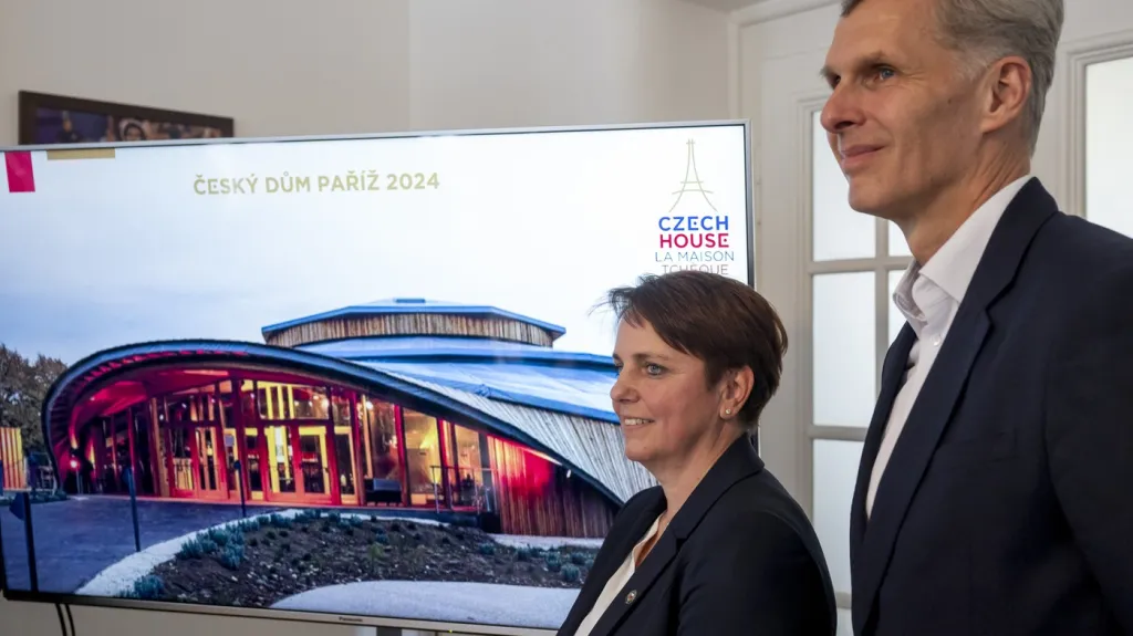 Blanka Konečná a Jiří Kejval představují projekt Českého domu