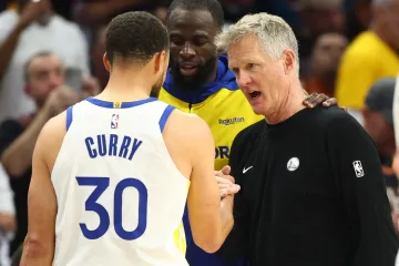 Trenér Steve Kerr s Stephenem Currym