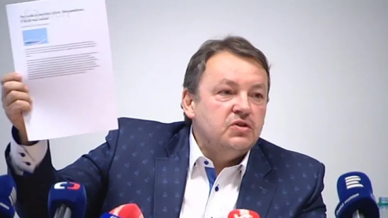 Šéf ČSLH Král: Růžičku neodvolám, ctím presumpci neviny