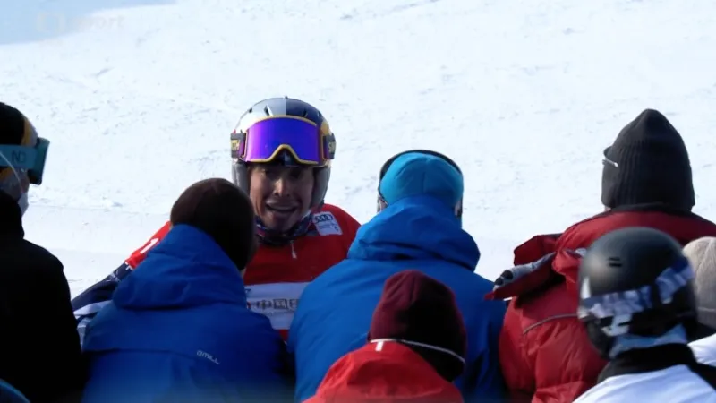 Finále snowboardcrossařek na SP v Číně se zlatou Samkovou