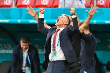 Jaroslav Šilhavý se raduje v zápase s Nizozemskem