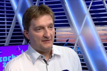 Oblíbený moderátor ČT Jaromír Bosák si pochvaluje speciální studio ČT v Soči