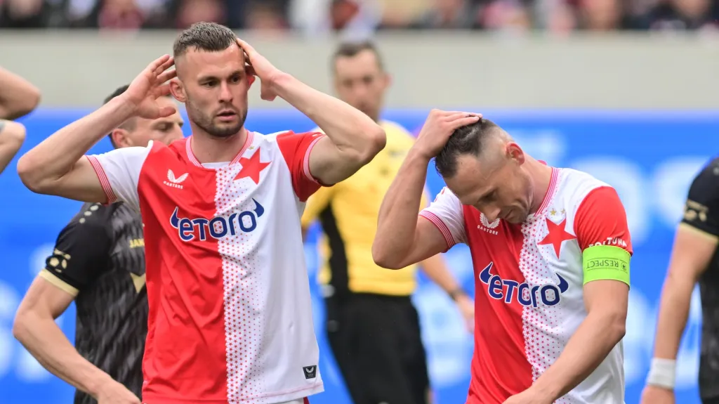 Zklamaní fotbalisté Slavie
