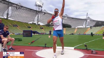 Výkon Adama Sebastiana Helceleta v kouli a ohlas