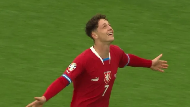 Gól v utkání Faerské ostrovy – Česko: Krejčí – 0:1 (15. min.)