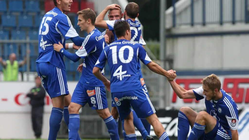 Slavící fotbalisté Sigmy Olomouc
