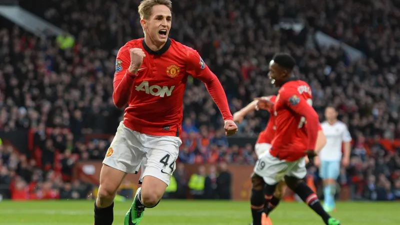 Slavící Adnan Januzaj