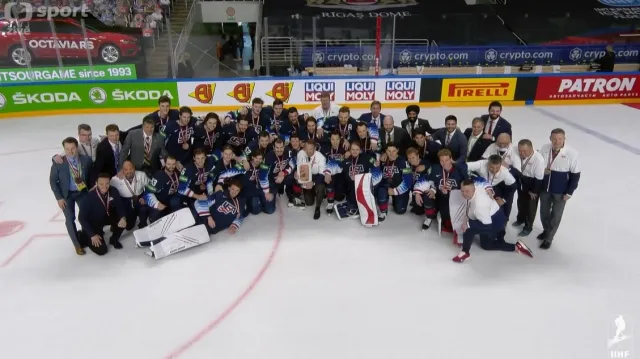 Medailový ceremoniál bronzových Američanů