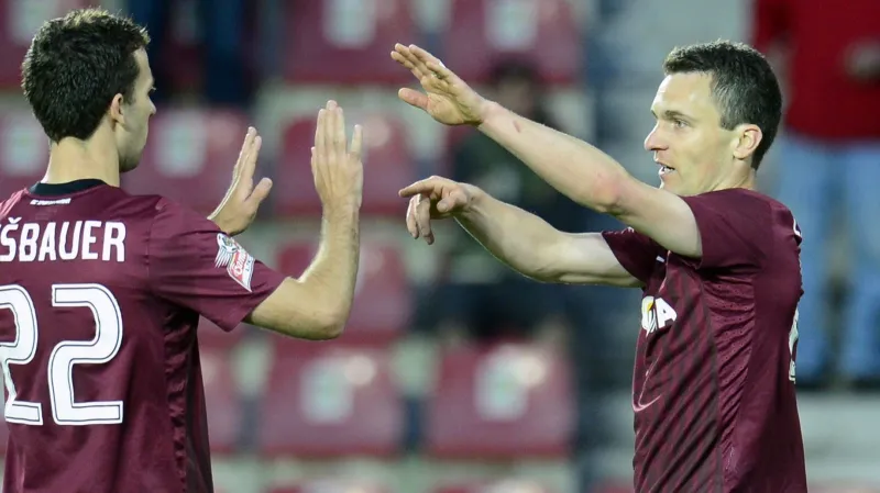 David Lafata (vpravo) s Josefem Hušbauerem