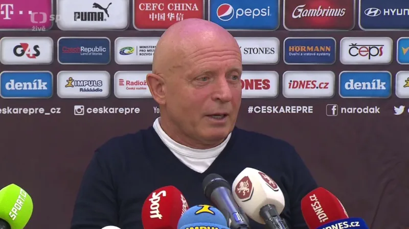 Jarolím zůstává u fotbalové reprezentace