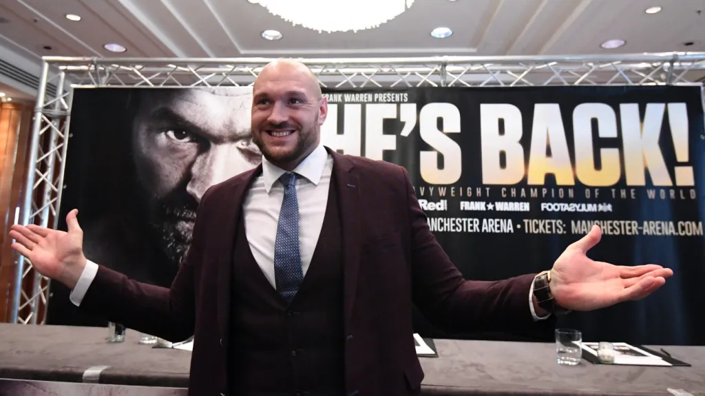 Tyson Fury na tiskové konferenci