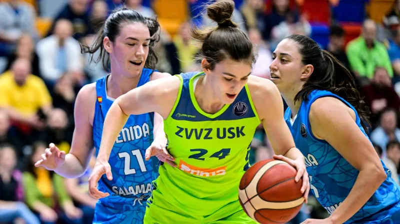 Basketbalistky USK porazily Salamancu a jsou blízko Final Four