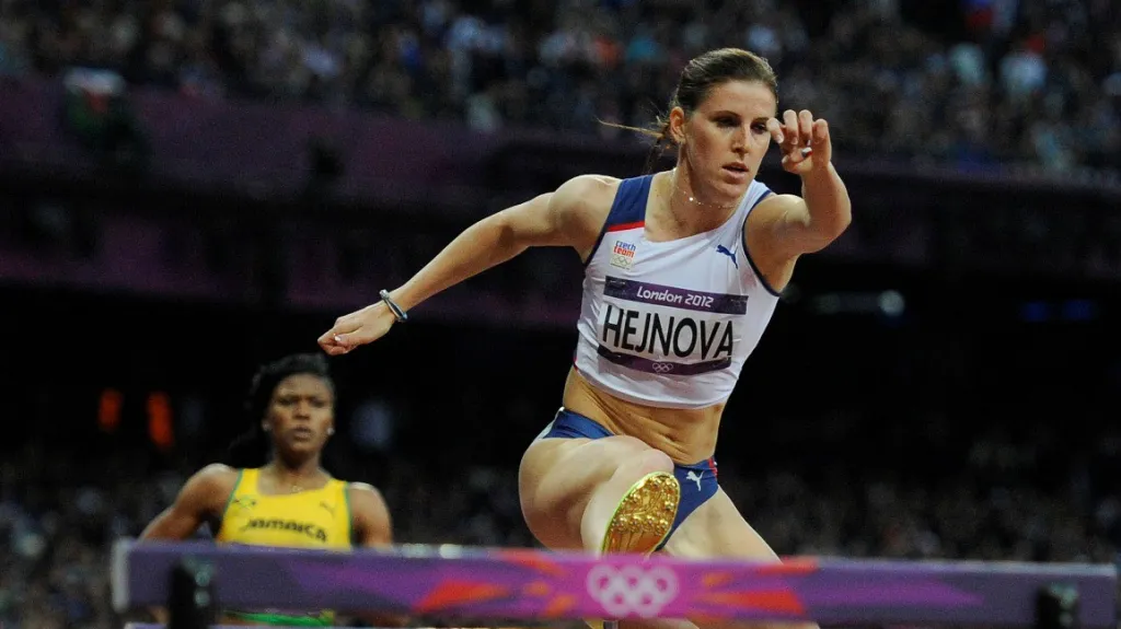 Zuzana Hejnová v semifinálovém běhu