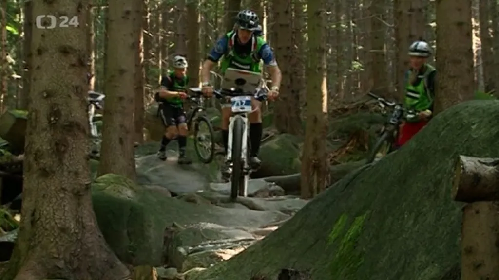 Mistry republiky v extrémním závodě jsou Šinkovský, Císař, Navrátil a Brožová