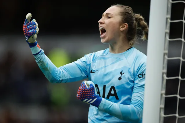 Votíková jde ze Slavie do branky Arsenalu