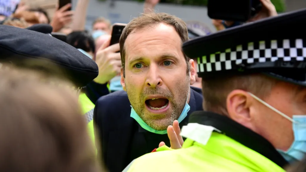 Petr Čech při protestech proti Superlize