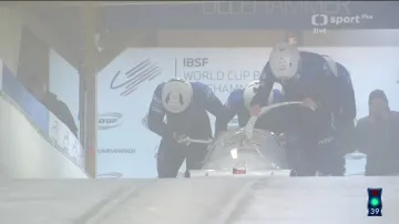 Jízda čtyřbobu Matěje Běhounka v Lillehammeru