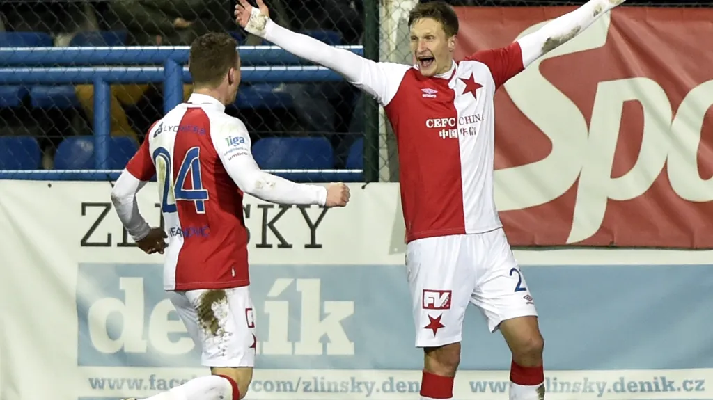 Škoda a Mešanovič se radují z gólu do sítě Zlína