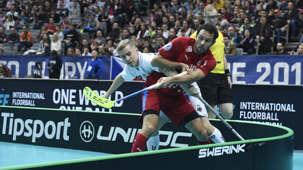 Jiří Curney v duelu s Německem