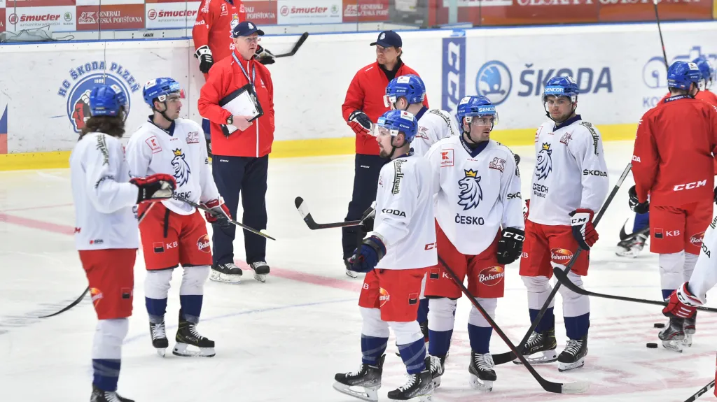 Kari Jalonen a Martin Erat na tréninku s reprezentanty