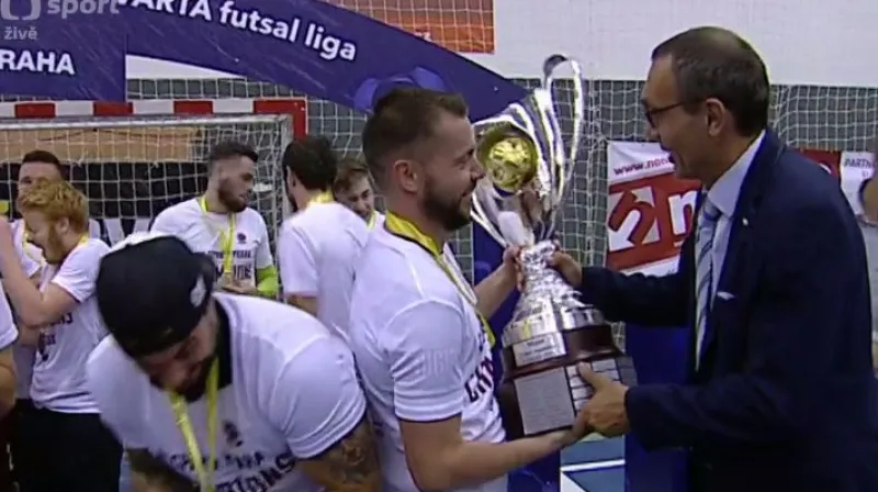 Ceremoniál a ohlasy po finále futsalové ligy