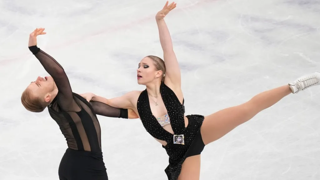 Sourozenci Taschlerovi při rytmickém tanci