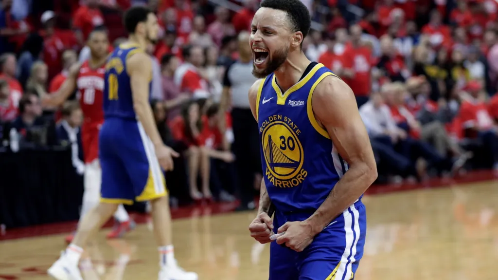 Stephen Curry předvedl v zápase proti Houstonu v druhém poločase nevídaný výkon