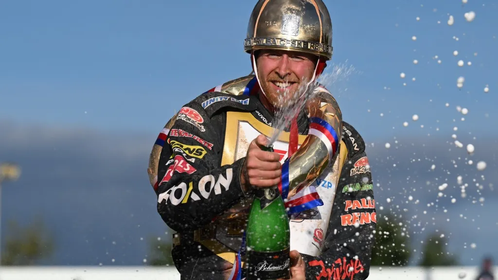 Finský šampion Zlaté přilby Timo Lahti