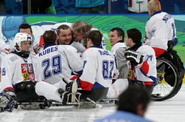Čeští sledgehokejisté ve Vancouveru
