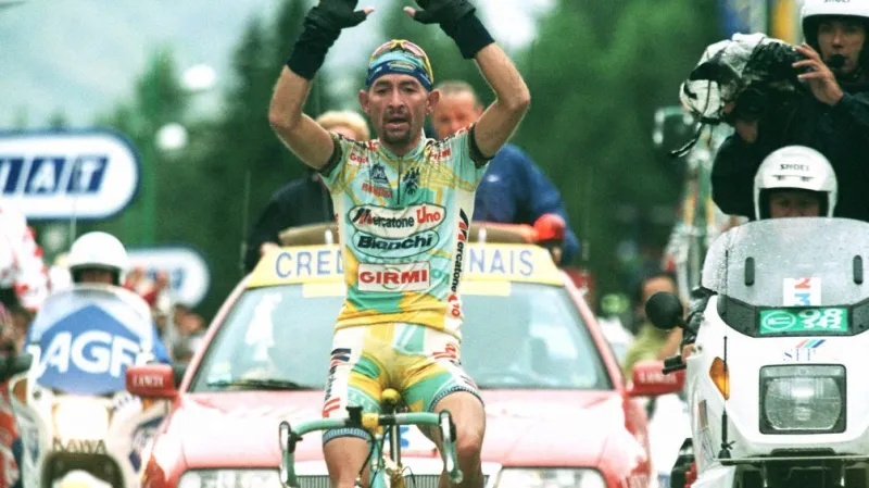 Marco Pantani na vrcholu Les Deux Alps