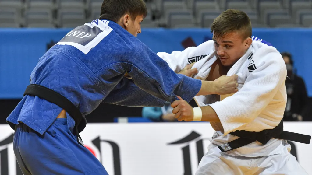 Daniel Pochop (vpravo)