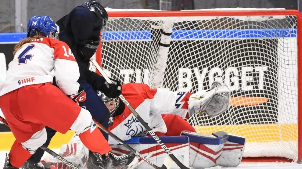 České juniorky prohrály ve čtvrtfinále MS s Finskem